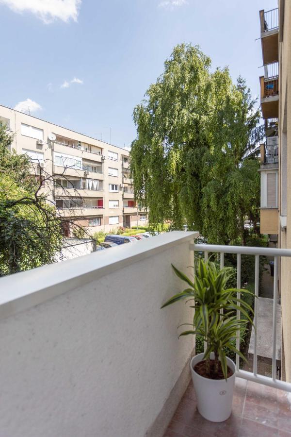 2Bdr Apartment With Balcony Near Maksimir Zagreb Ngoại thất bức ảnh